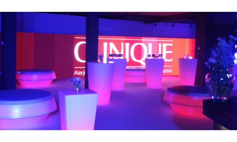 CLINIQUE PARTY